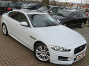 XE R-Sport 1.Hand 10 Zoll InControl Leder Panoramadach Notbremsassistent