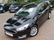 Focus Turnier Titanium BiXenon Totwinkel+Verkehrszeichen+Spurhalteassistent Navi aut.Parken
