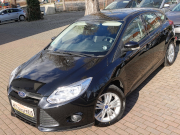 Focus 1.6 150 PS Klimaautomatik Zahnriemen neu Scheckheft Alus